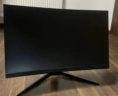 MSI Optix G24C6 E2 – 23,6" / Full HD / 180 Hz