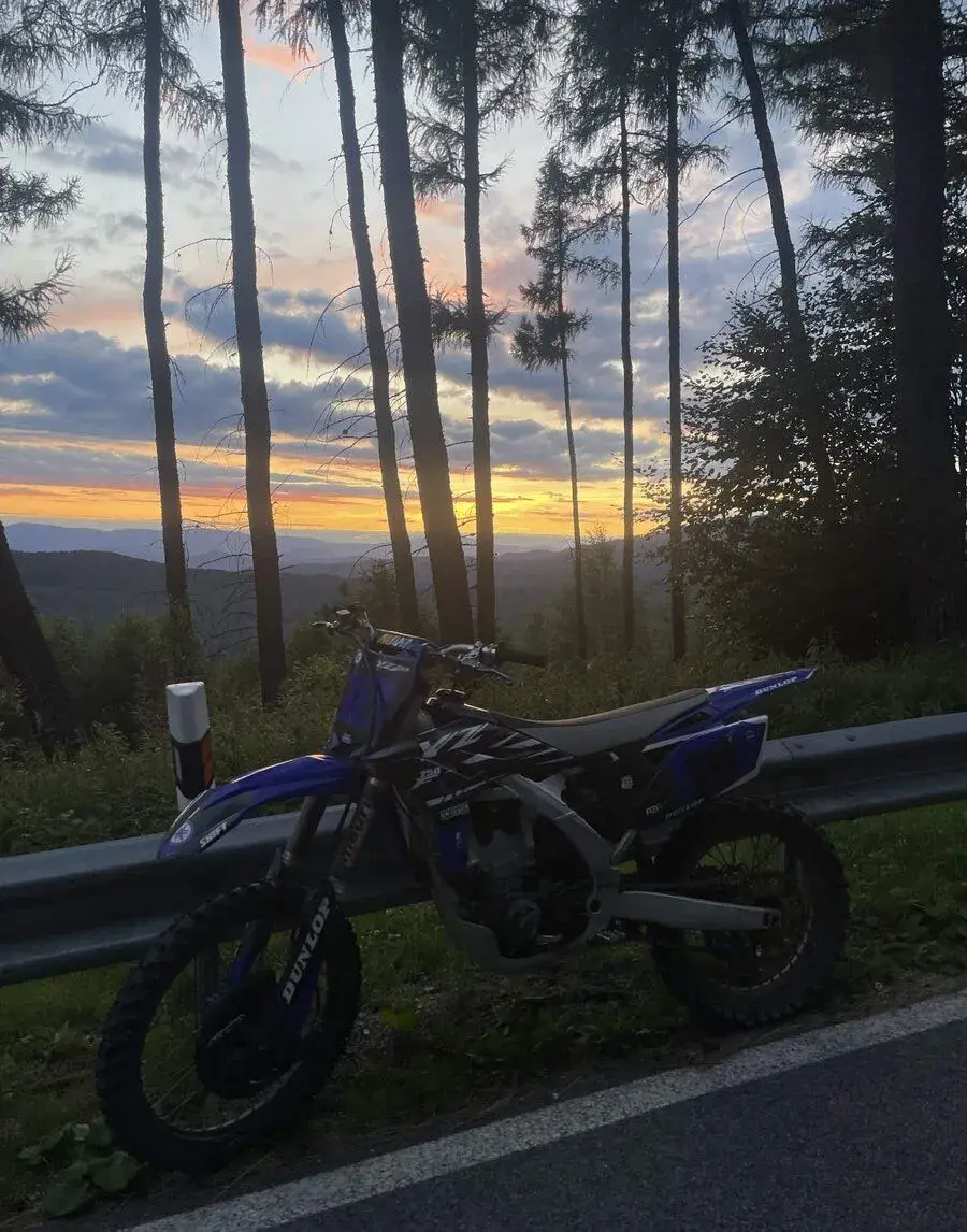 YAMAHA YZF 250