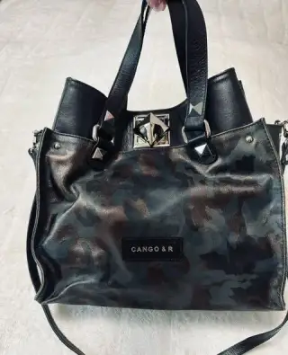 Maskáčová kožená kabelka zn. Cango & Rinaldi originál