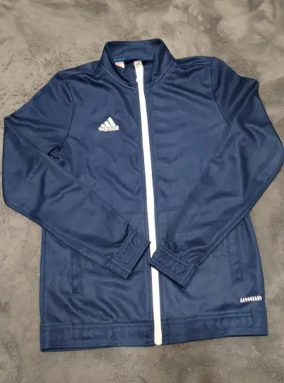 Chlapčenska športová mikina Adidas č.152
