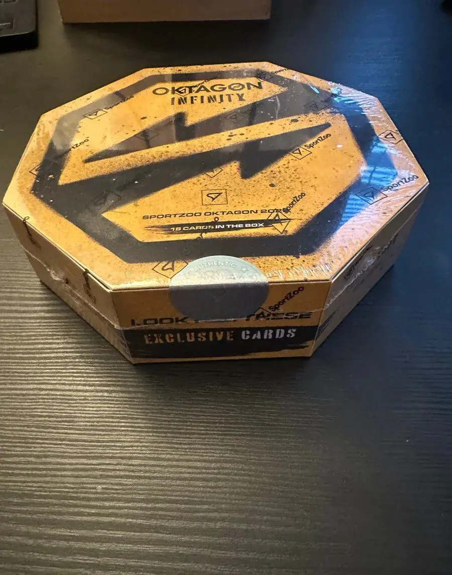 OKTAGON Infinity 2025 Exkluzívny box