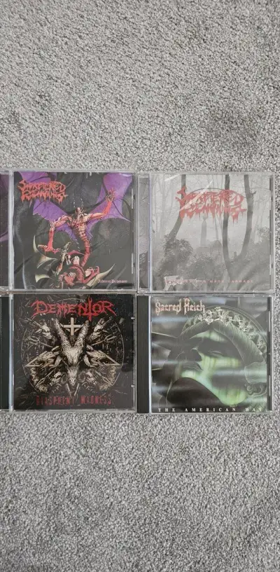 Sacred Reich.