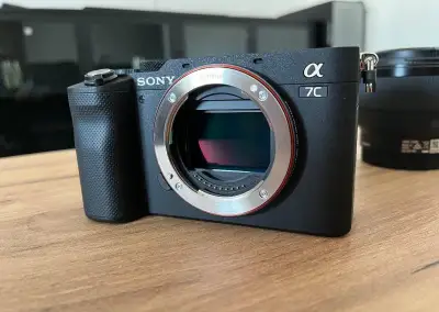 Sony Alpha 7C + Sony FE 50mm f/1.8 | Záruka |