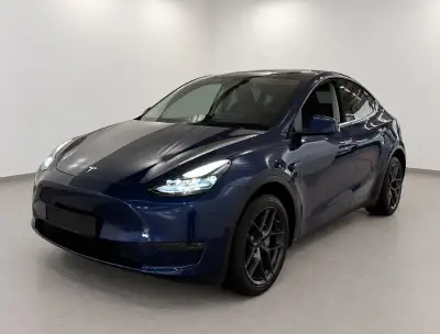 Tesla MODEL – 64 711 km