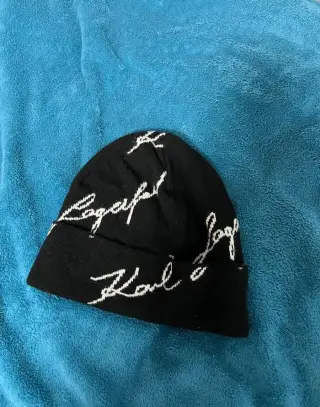 Karl Lagerfeld čiapka originál