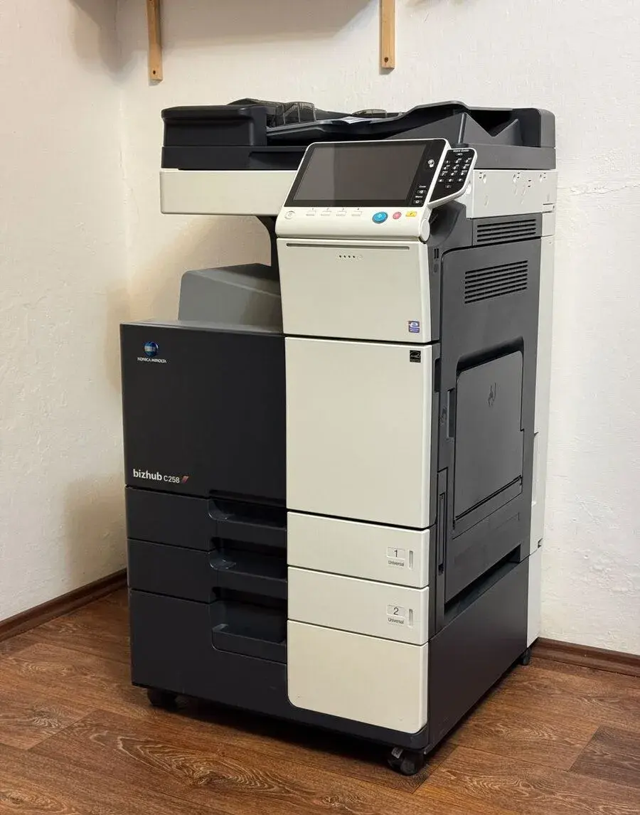 Konica Minolta bizhub C258 - farebná A3