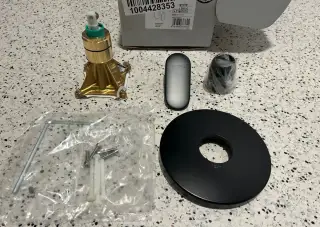 Podomietkova bateria Hansgrohe
