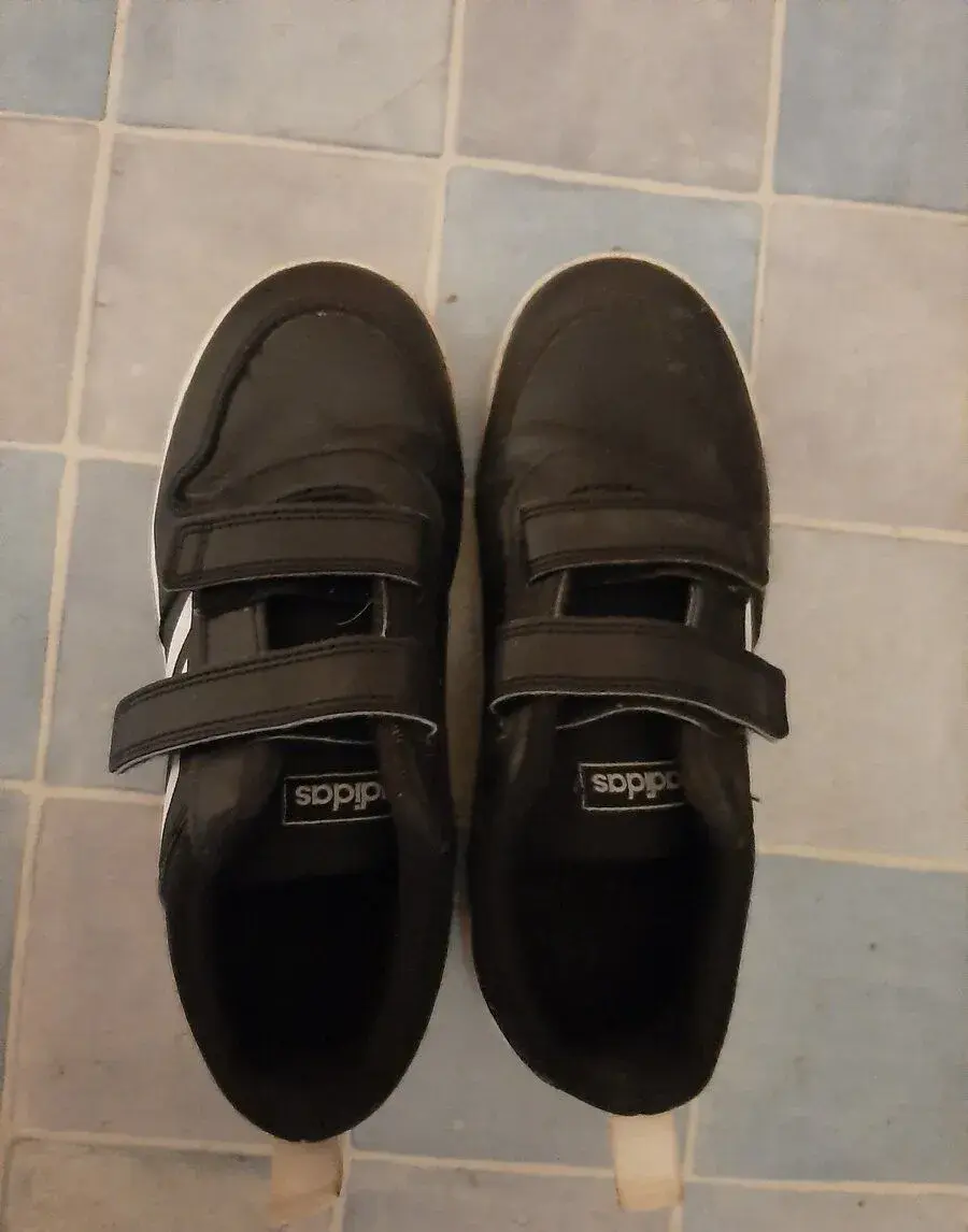 Botasky ADIDAS veľkosť 32