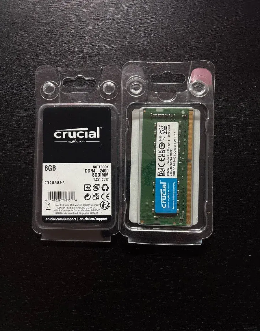 2x 8 GB RAM Crucial DDR4