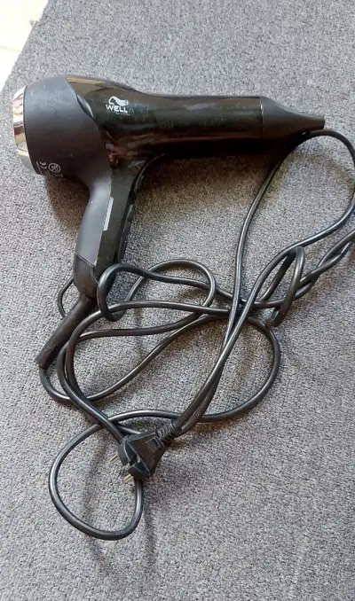 WELL profesional fén
