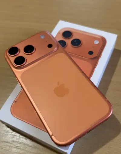 iPhone 17pro cosmic Orange 256 v záruke z istores