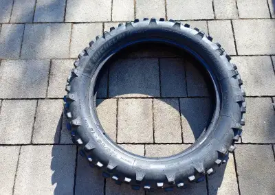 Enduro pneumatiky Michelin 140/80-18