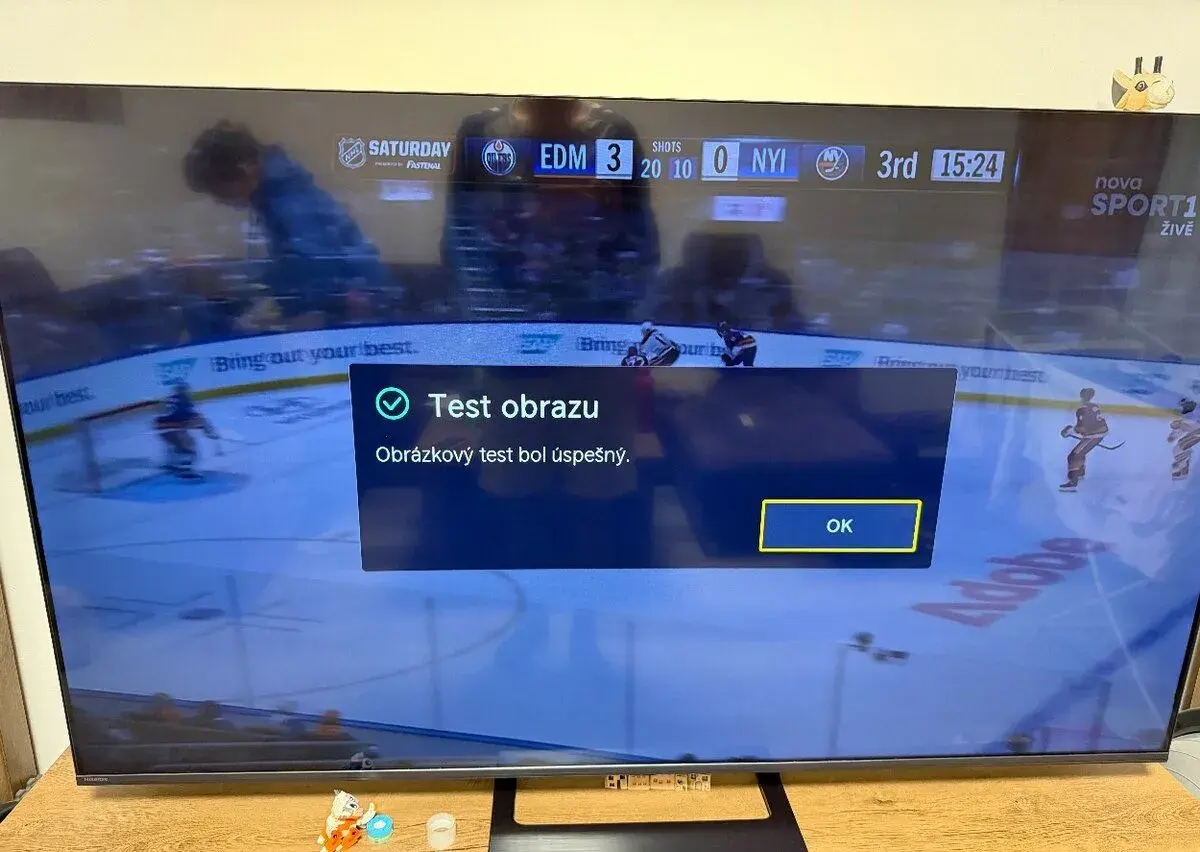 Hisense 65” E81q