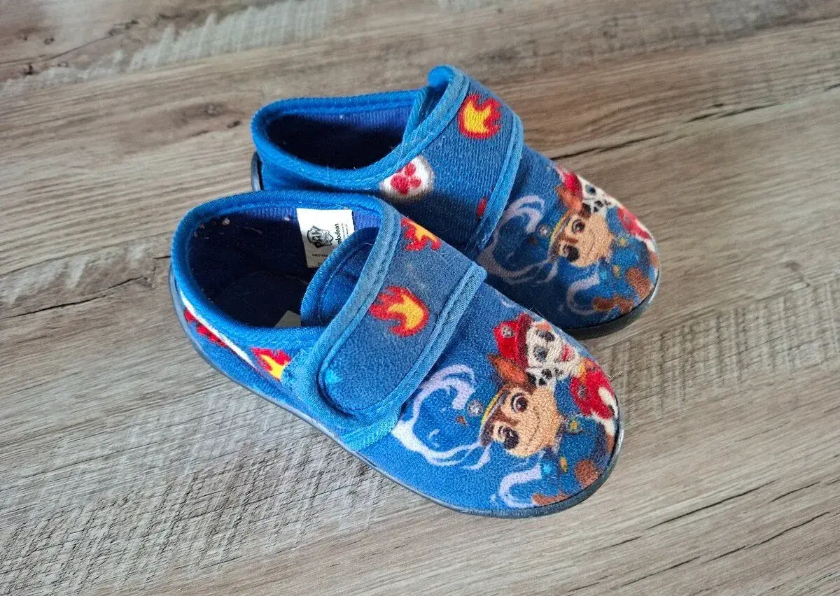 Modré papuče labková patrola č. 25