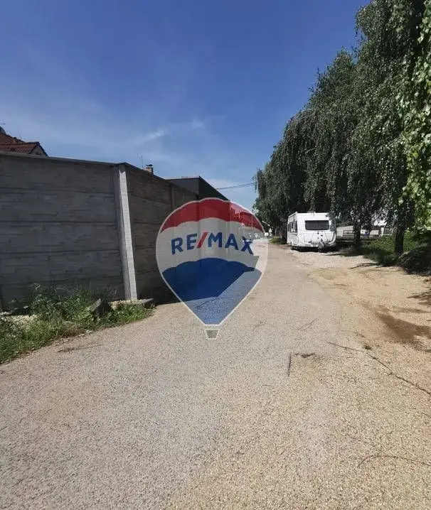 Komerčné priestory 7033m2, hala + pozemok, Košice - Barca