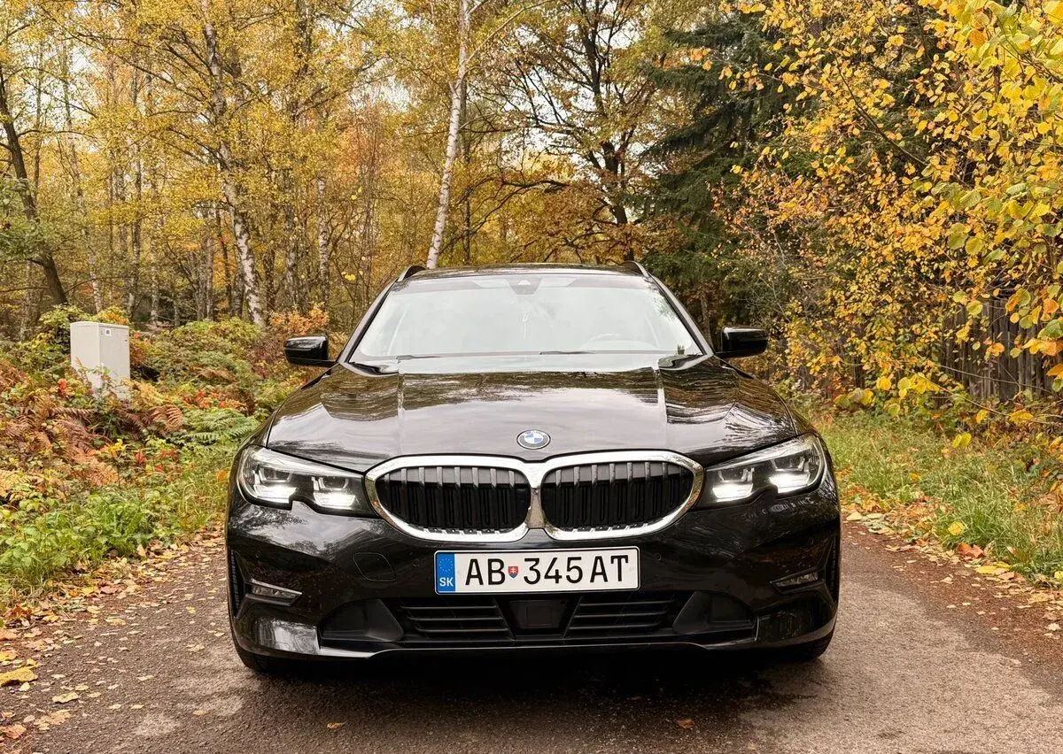 BMW 330e – 2021, 168 000 km