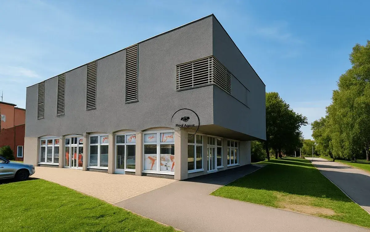 Predaj obchodnej budovy 800 m², Trebišov, novostavba