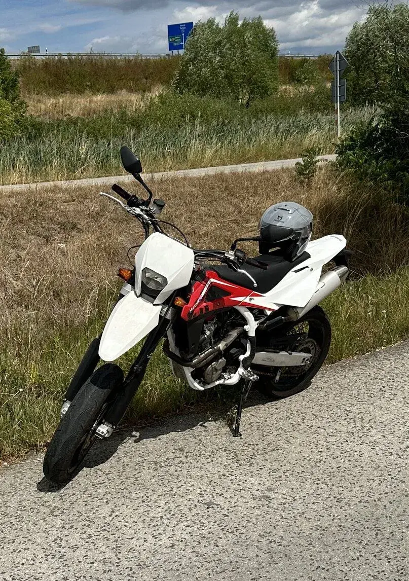 Husqvarna SMR 510 Supermoto 2010