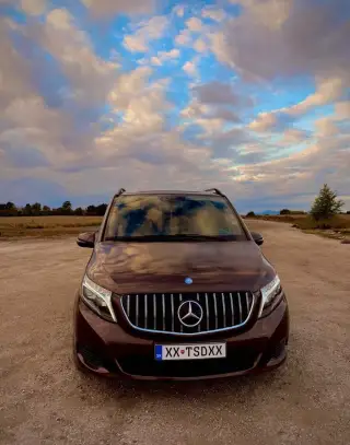 Prenájom Mercedes V Klasse 8 miestne