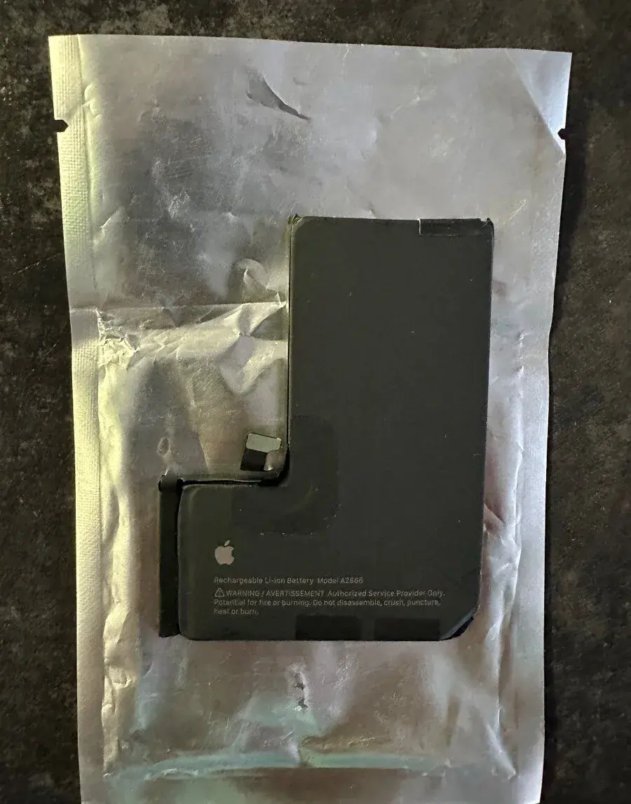 Používaná batéria Apple iPhone 14 Pro