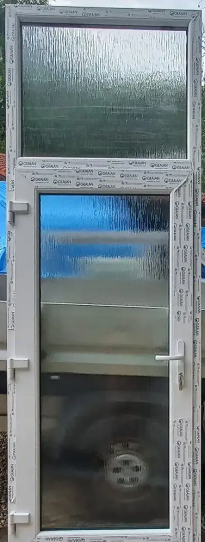 Vchodové dvere 104x294, š79cm x v205cm,90x200