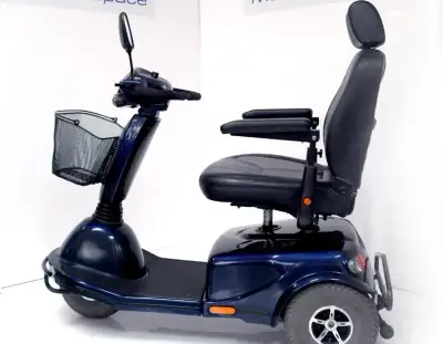 Elektrická trojkolka pre seniorov - invalidný skúter