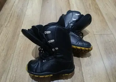Snowboardové topánky č.38