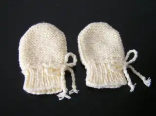Štrikované rukavičky pre bábätko handmade