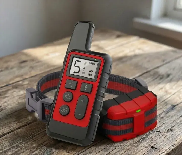 Nový, výcvikový elektrický výcvikový obojok Patpet T150.