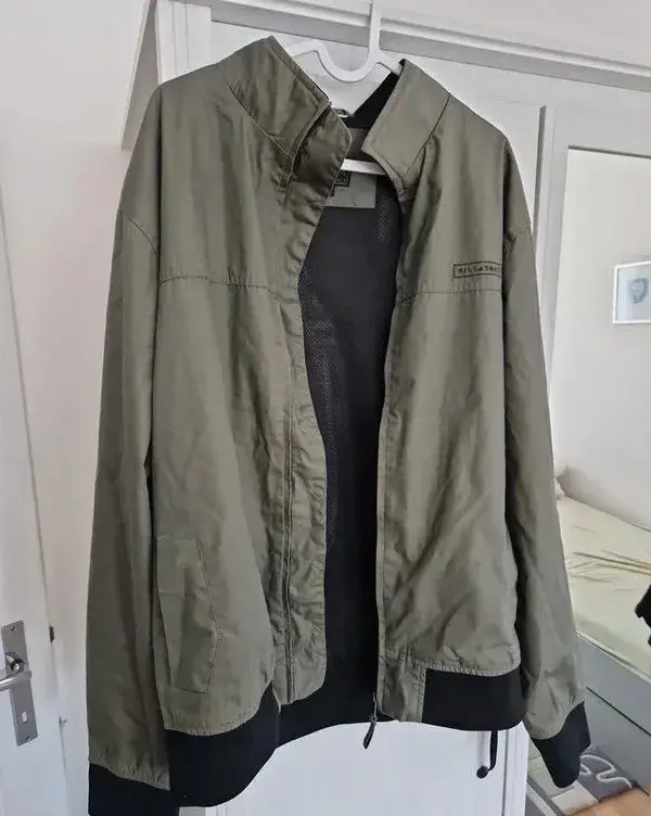 Khaki bunda Billabong Essentials – veľkosť L