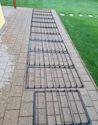 Zelezne mreze napriklad na male okna.