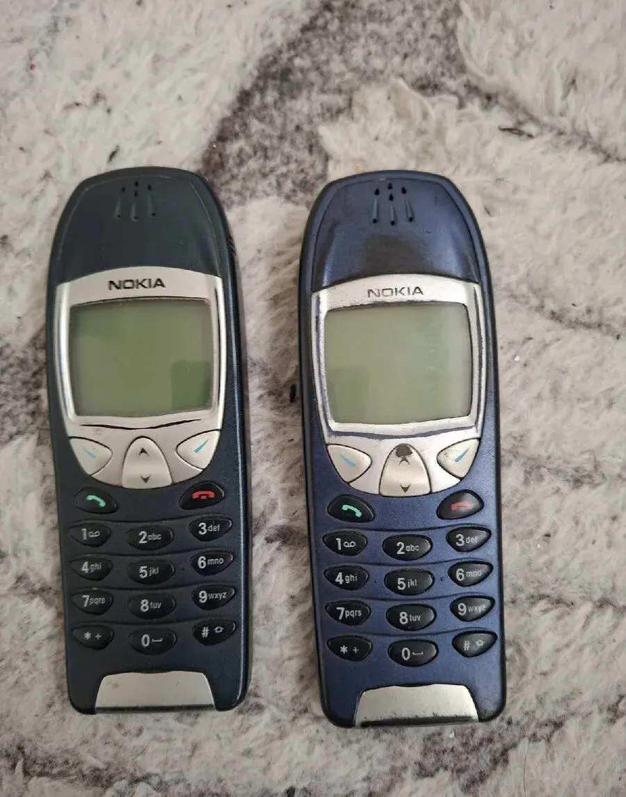 NOKIA 6210