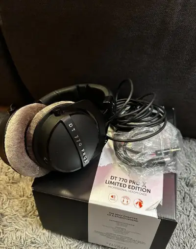 Beyerdynamic DT 770 PRO X Limited Edition