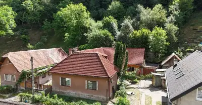 RODINNÝ DOM VHODNÝ AJ NA CHALUPU V ŠÁŠOVSKOM PODHRADÍ