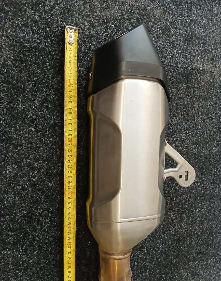 Novy vyfuk na moto Bmw gs 1300gs