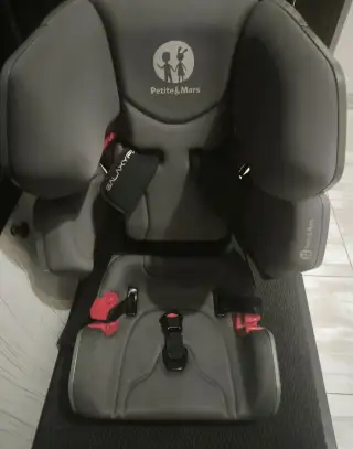 Kvalitná autosedačka PETITE&MARS Galaxy FX 9-36kg
