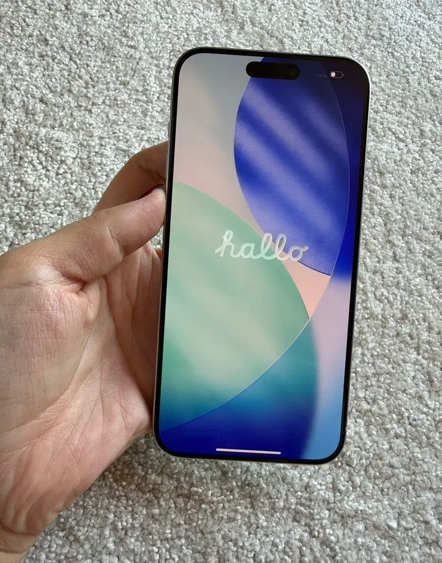 Iphone 15pro max 256gb biely titán