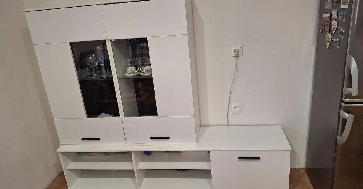 Biela obyvacia stena