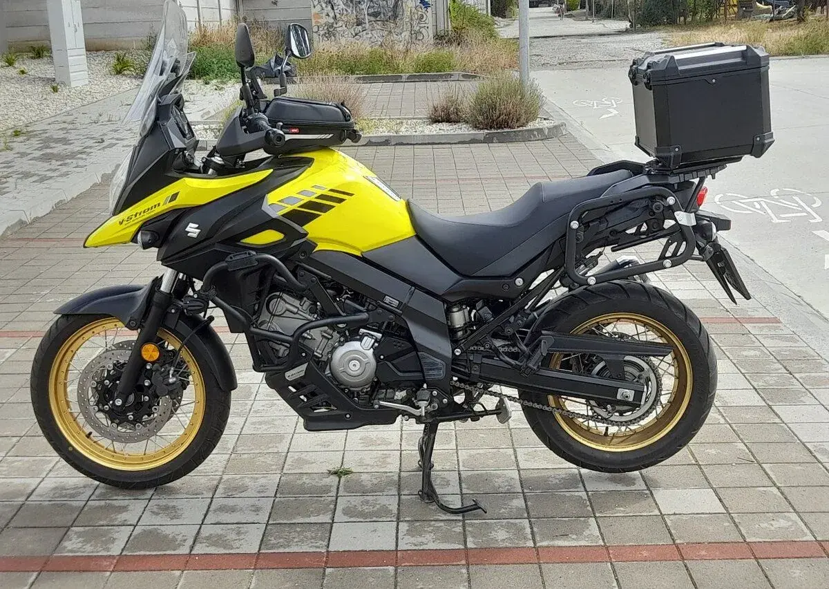 Suzuki DL 650xt v strom