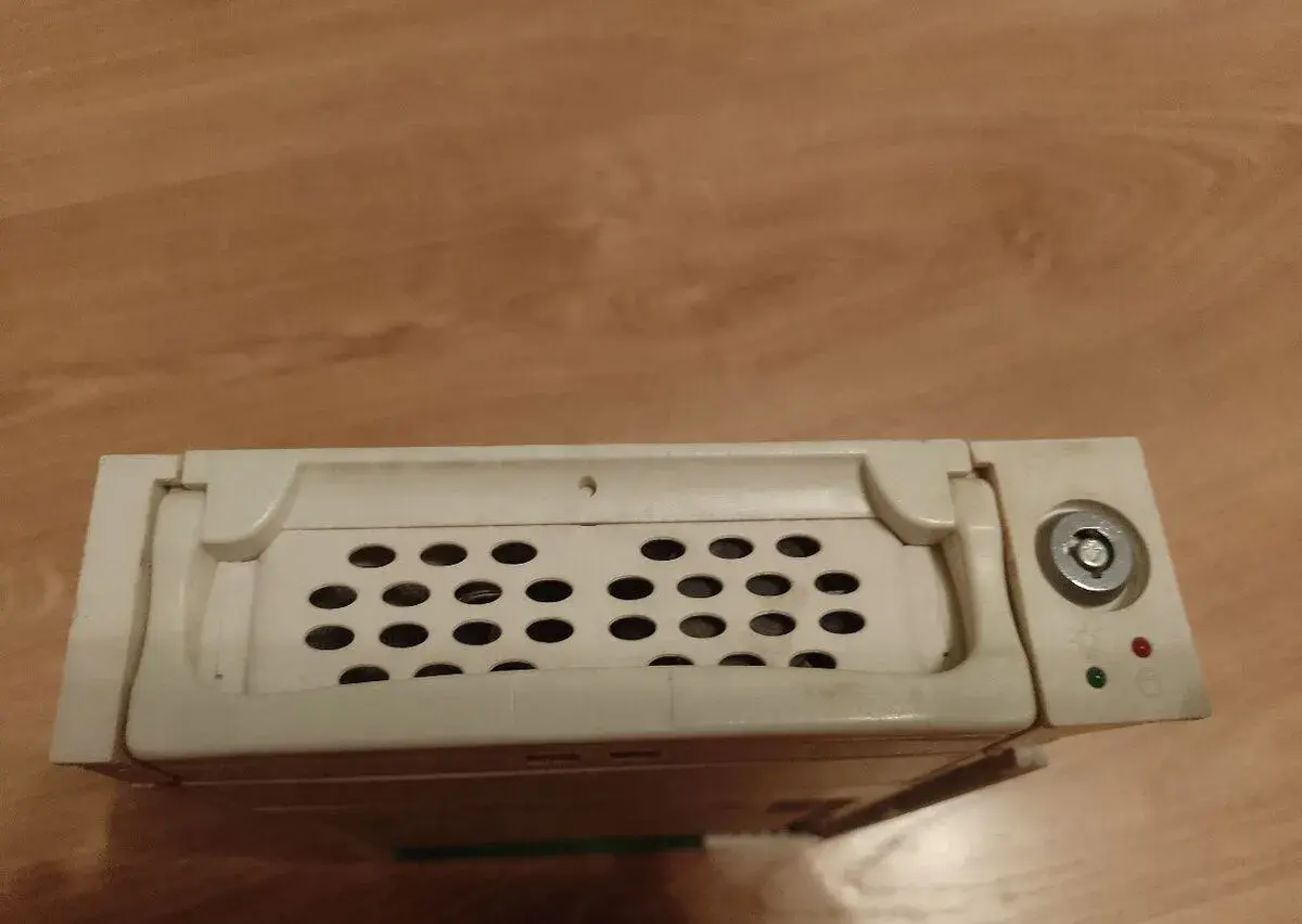 Suflik na IDE HDD