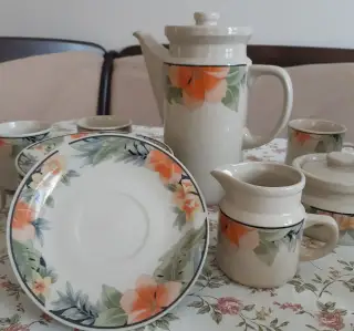 Starsia porcelan.suprava na chalupu