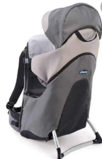 Turistický nosič chicco nový
