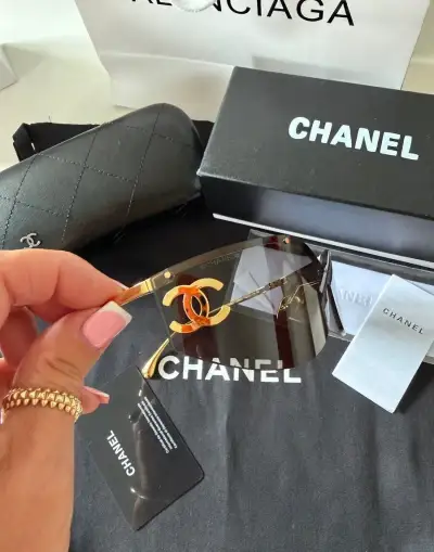 Chanel slnečné okuliare