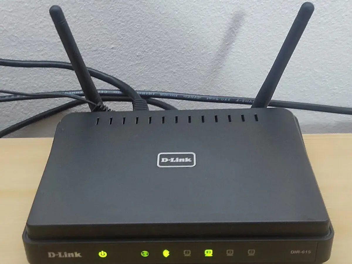 Wifi router D-link dir-615, dir-600