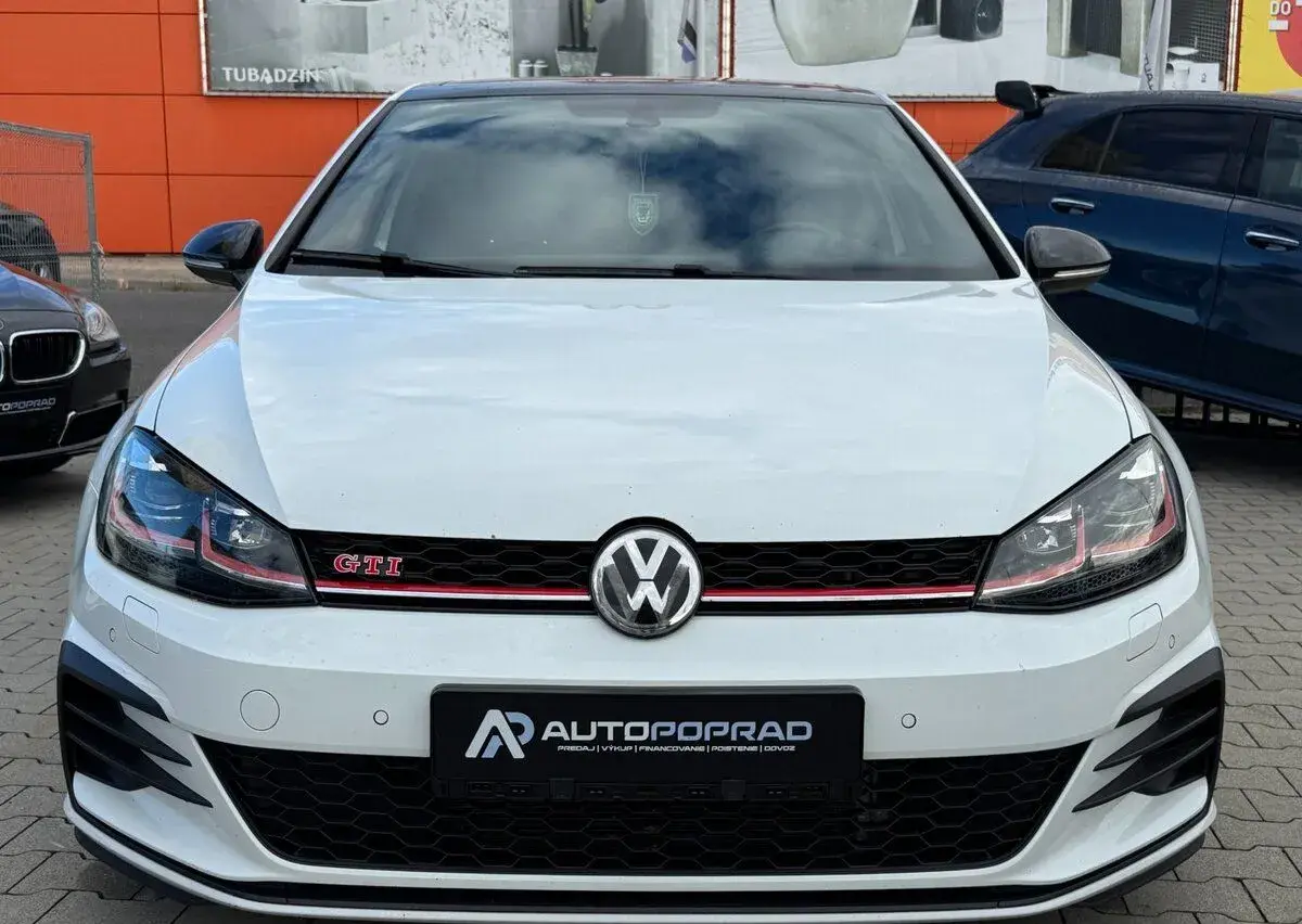 Volkswagen GOLF – 132 600 km