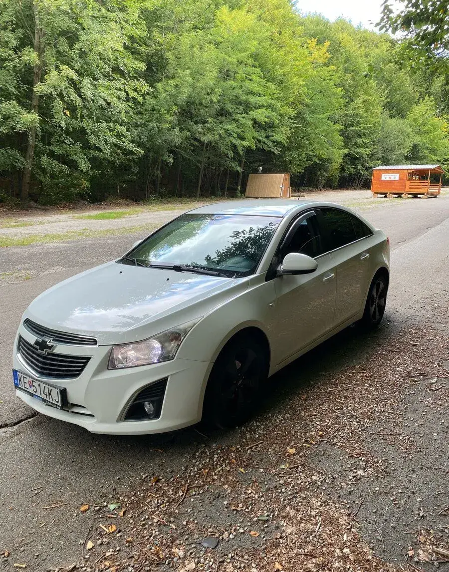 Chevrolet Cruze – 2013, 100 km