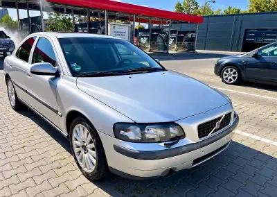 Volvo S60 – 2001, 150 000 km