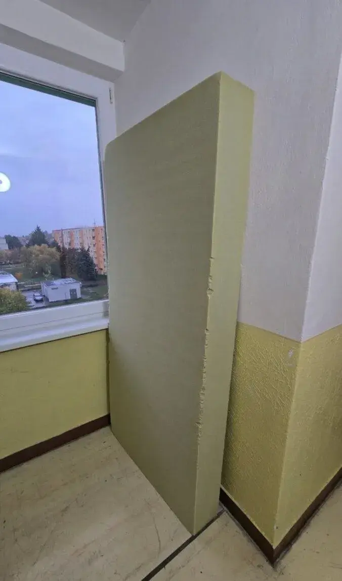 Darujem stary matrac z Jysk