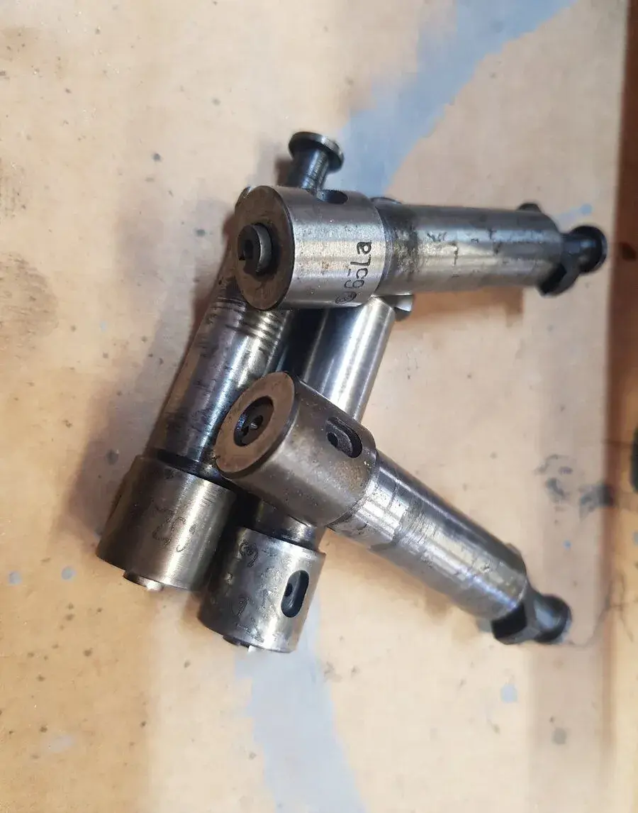 Elementy na Zetor 25