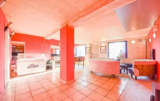 Na predaj zabehnutá pizzeria s pozemkom 315 m² – Veľká Ida